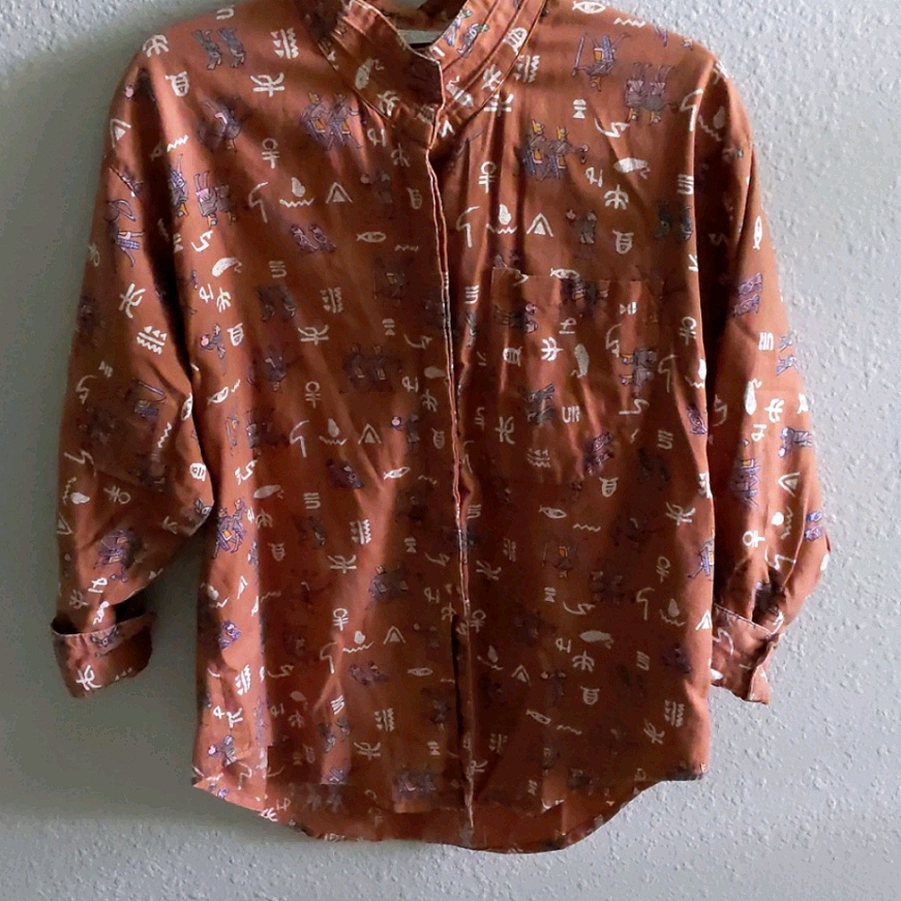Long sleeve shirt